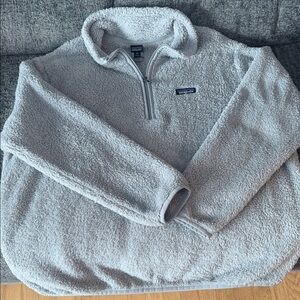 Patagonia Men's Zip-Up Sweater in Light Gray